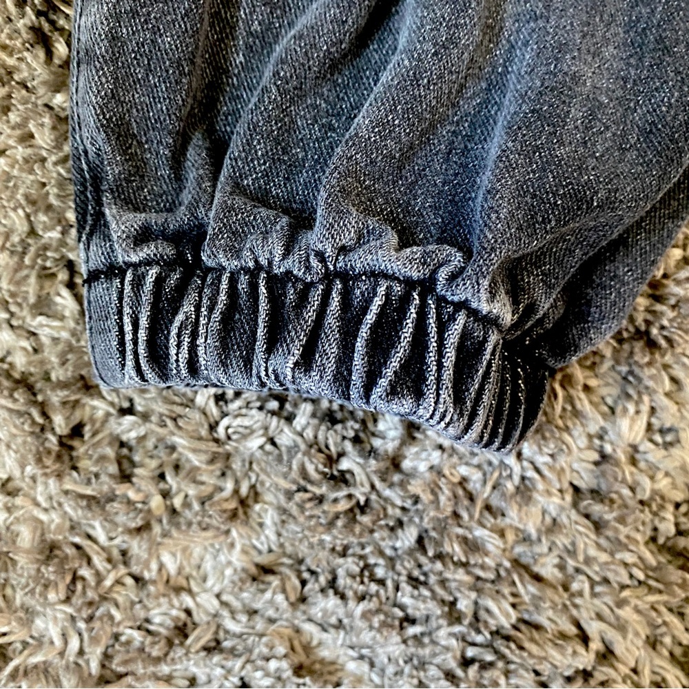 Pacsun 90’s Jogger Jeans - Picture 6 of 6